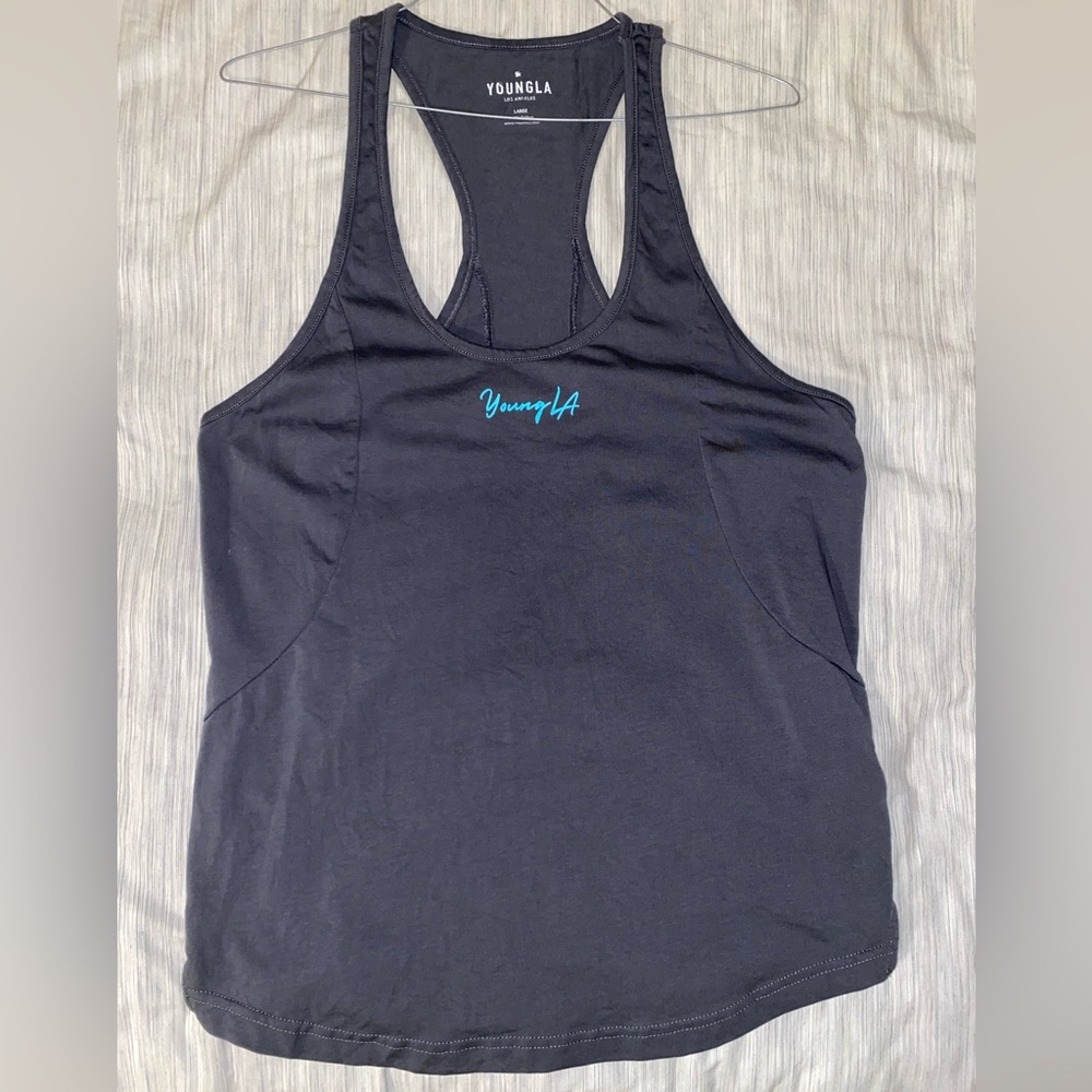 Young LA aesthetic stringer in Nardo Grey